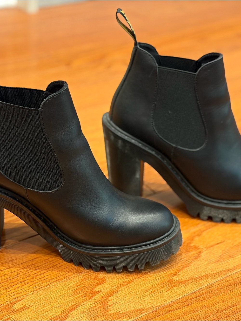 Dr. Martens Black Platform Chelsea Ankle Boots for Women Size 7 US